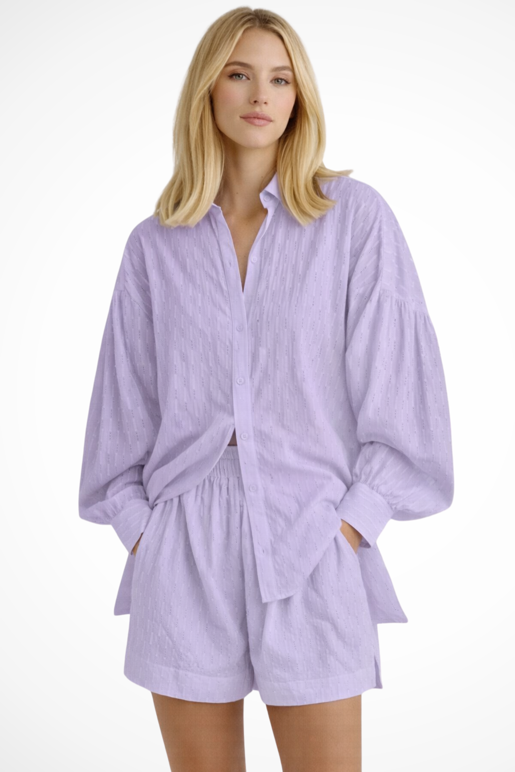 Ensemble deux pièces pour femme avec chemise broderie et short