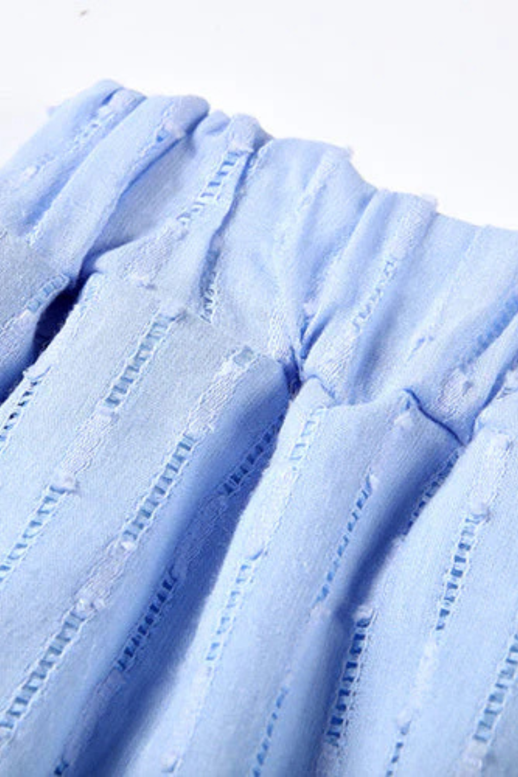 Ensemble deux pièces pour femme avec chemise broderie et short