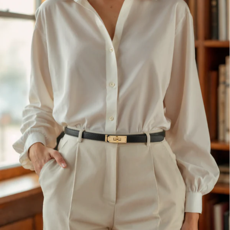 Cintura Sottile in Pelle da Donna con Fibbia Metallica Girevole per Abiti