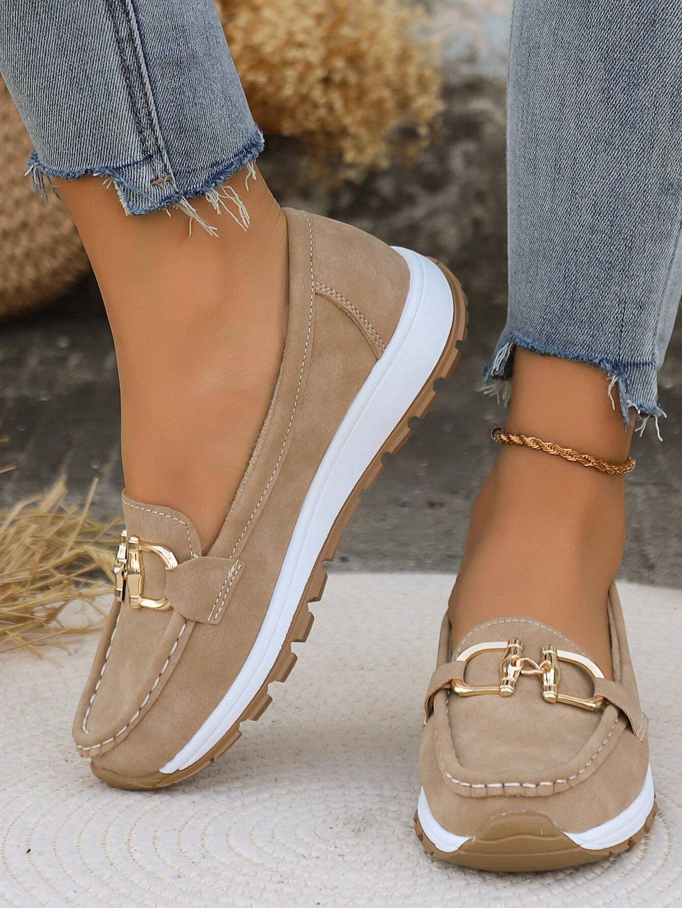 Mocassins pour femme — Chaussures plates avec boucle à maillons pour le bureau