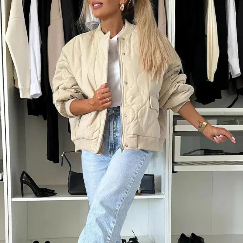 Jachetă bomber căptușită pentru femei cu design matlasat și fermoar