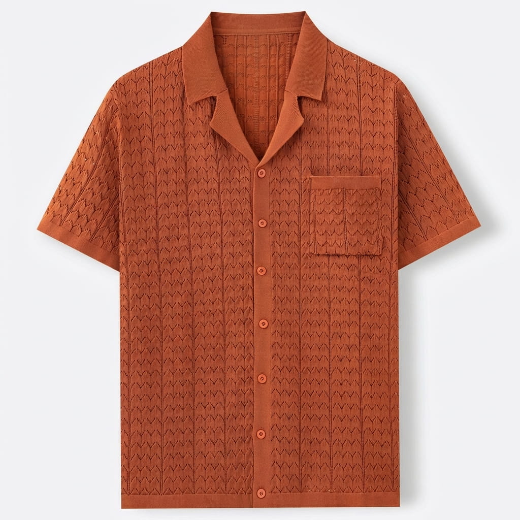 Polo de malha para homem com padrão geométrico e bolso — férias