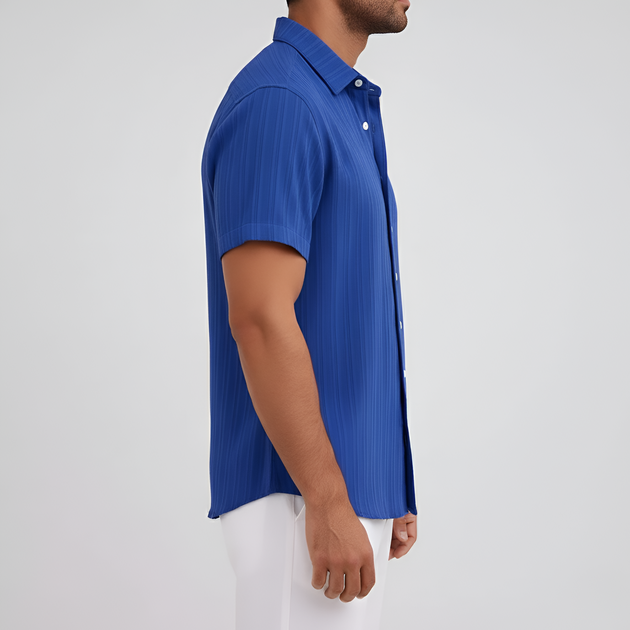 Chemise en mélange de coton pour homme à manches courtes avec col et boutons
