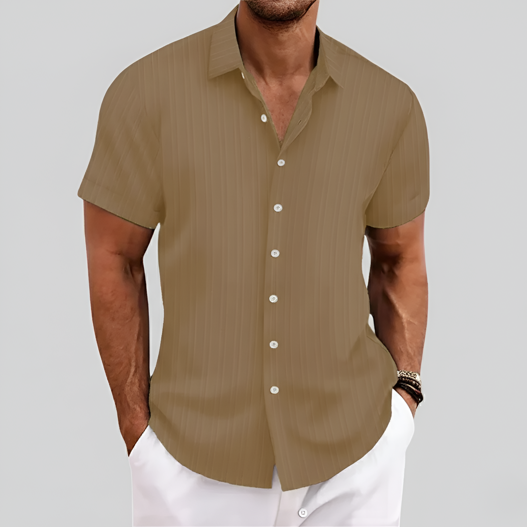 Chemise en mélange de coton pour homme à manches courtes avec col et boutons