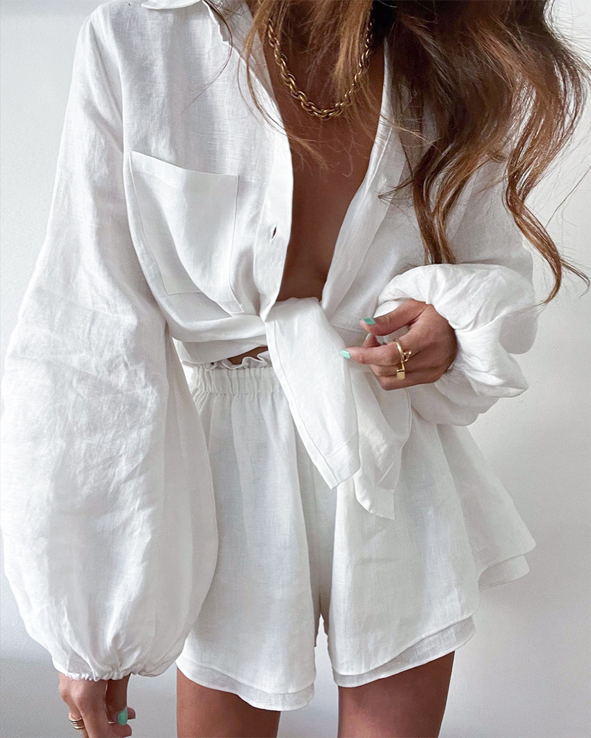 Ensemble deux pièces pour femme avec blouse en lin et short