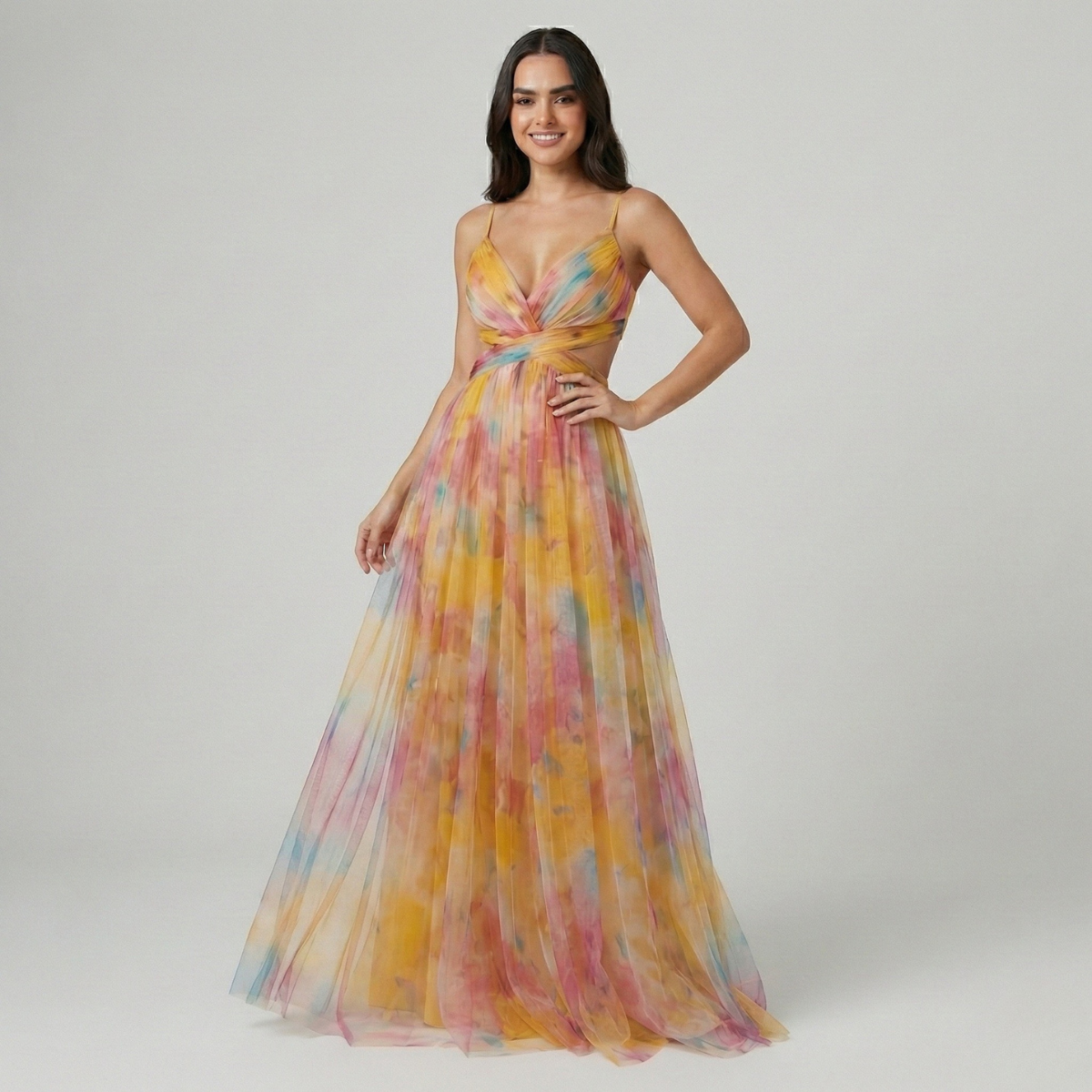 Vestido Largo Sin Mangas de Seda con Estampado Degradado y Aberturas en la Cintura