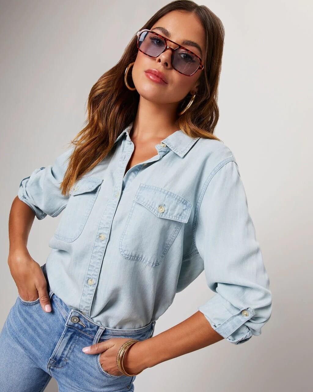 Camicia in denim di poliestere da donna con colletto a risvolto e maniche lunghe