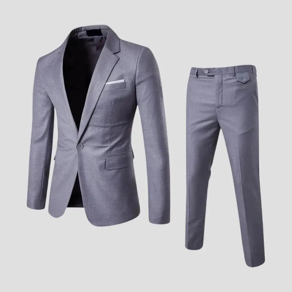 Men's Two-Piece Suit with Slim Fit Cut and Single-Breasted Jacket