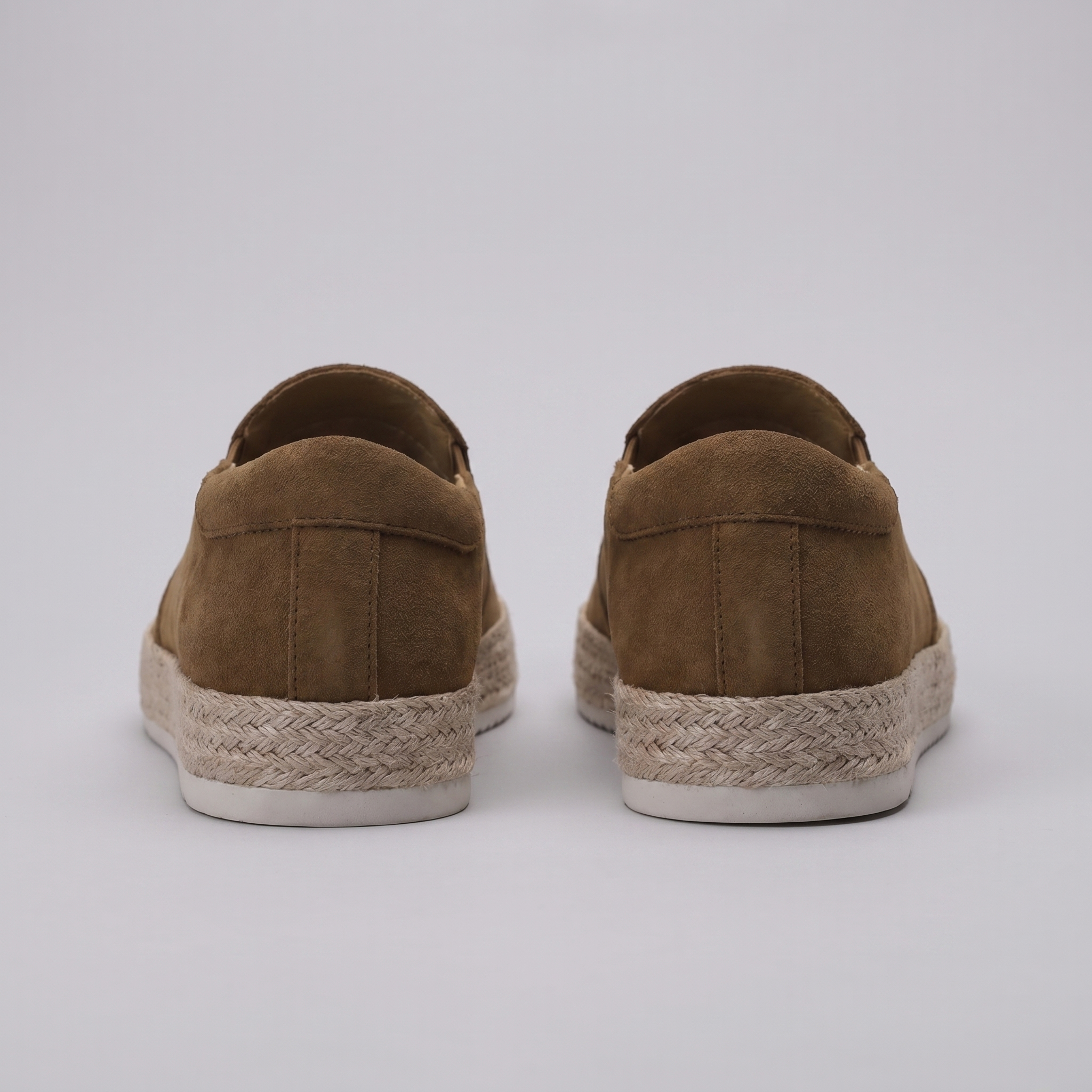 Mocassins en daim pour homme | chaussures slip-on pour la plage