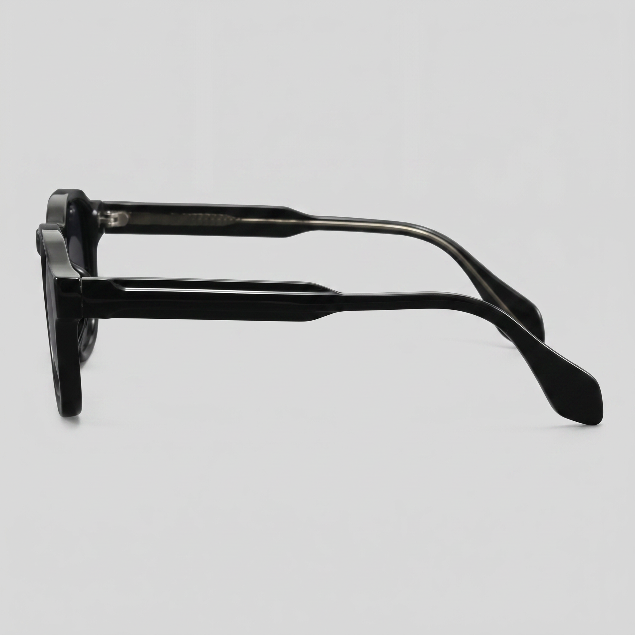 Lunettes de soleil homme | monture carrée usage quotidien