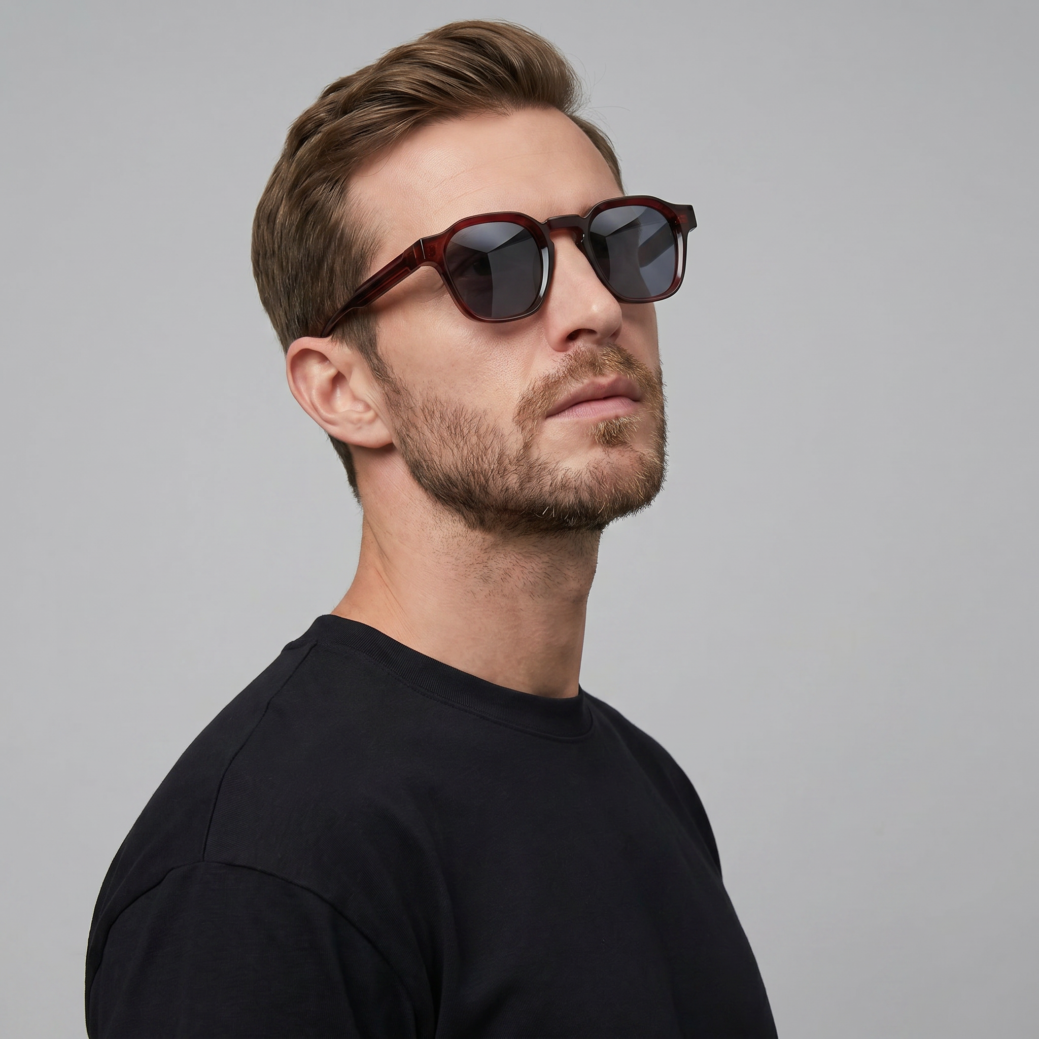 Lunettes de soleil homme | monture carrée usage quotidien