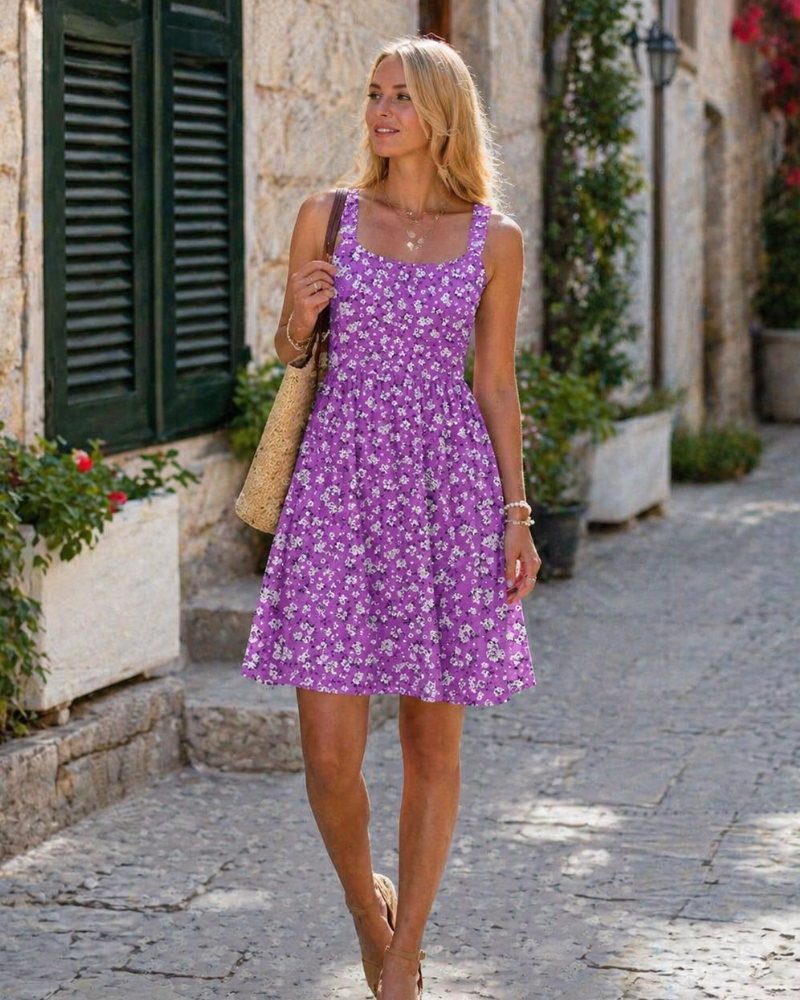 Summer dress for women | square neckline | A-line cut with fitted waist | vacation