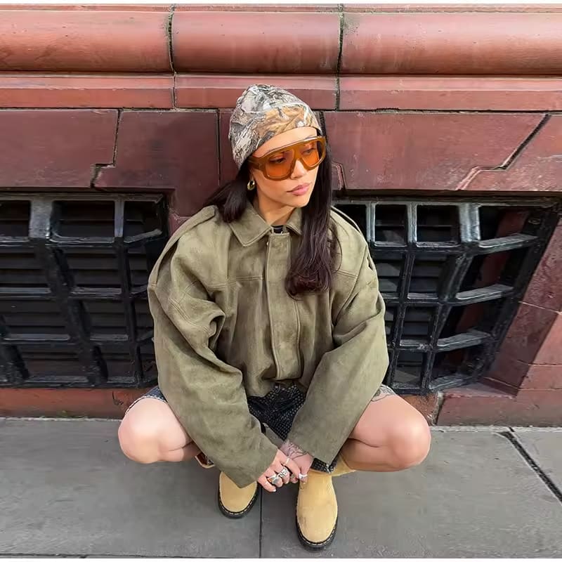 Giacca in Scamosciato con Cerniera e Collo Classico a Vestibilità Rilassata per Donna