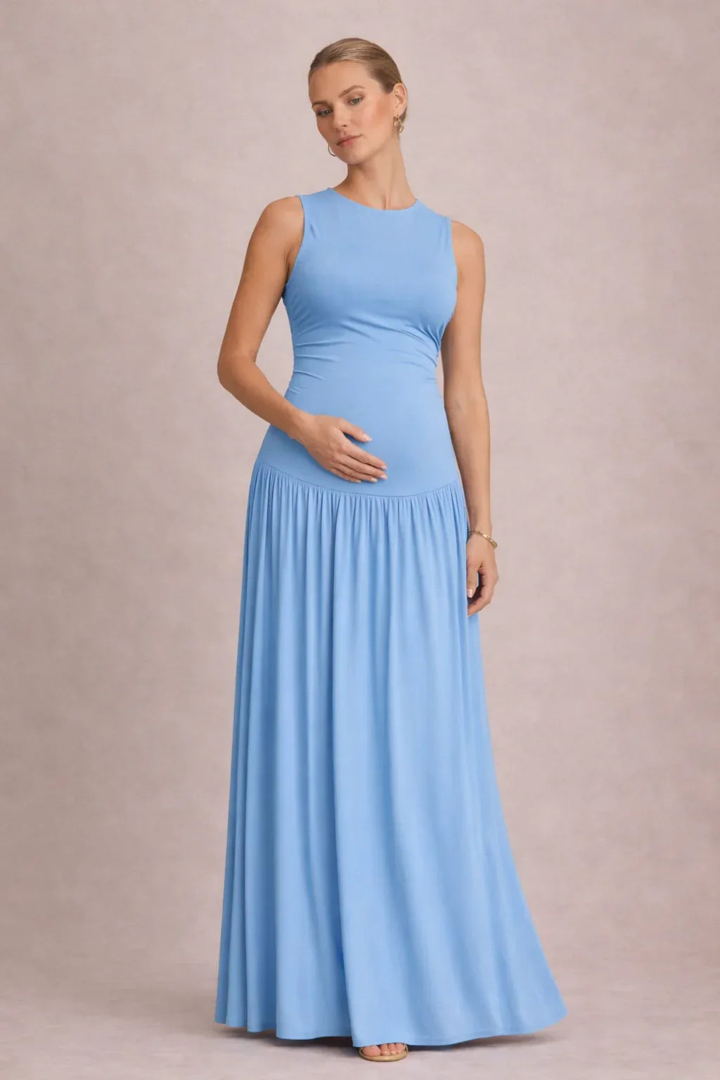 Rochie lungă elegantă de maternitate fără mâneci