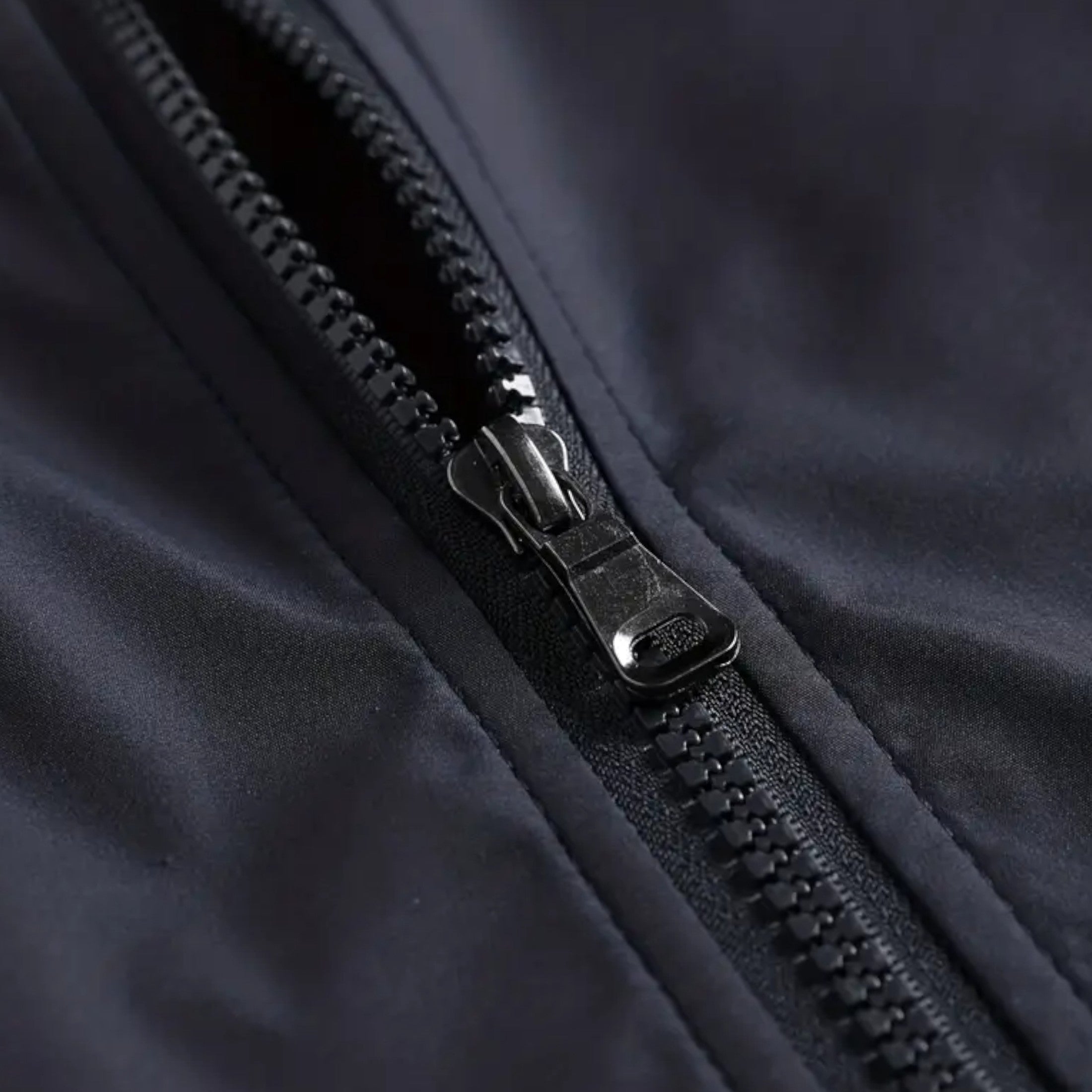 Eliaro Moda | Chaqueta Ligera Hombre Cremallera Cuello Alto