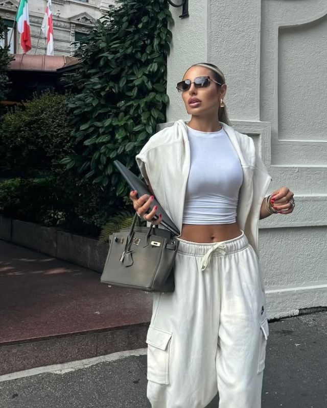 PU Leather Crossbody Bag with Litchi Texture and Zipper Closure for Women