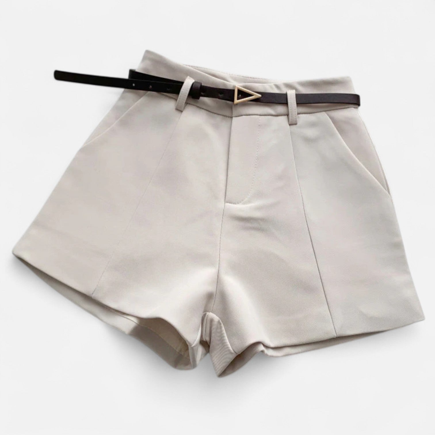 Eliaro Moda | Pantalones Cortos Vintage para Mujer – Silueta Elegante con Encanto Retro y Estilo Atemporal