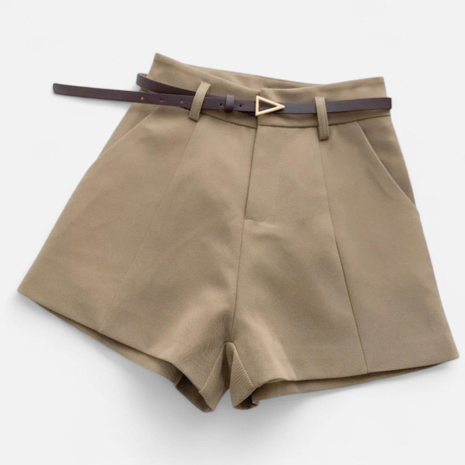 Eliaro Moda | Pantalones Cortos Vintage para Mujer – Silueta Elegante con Encanto Retro y Estilo Atemporal