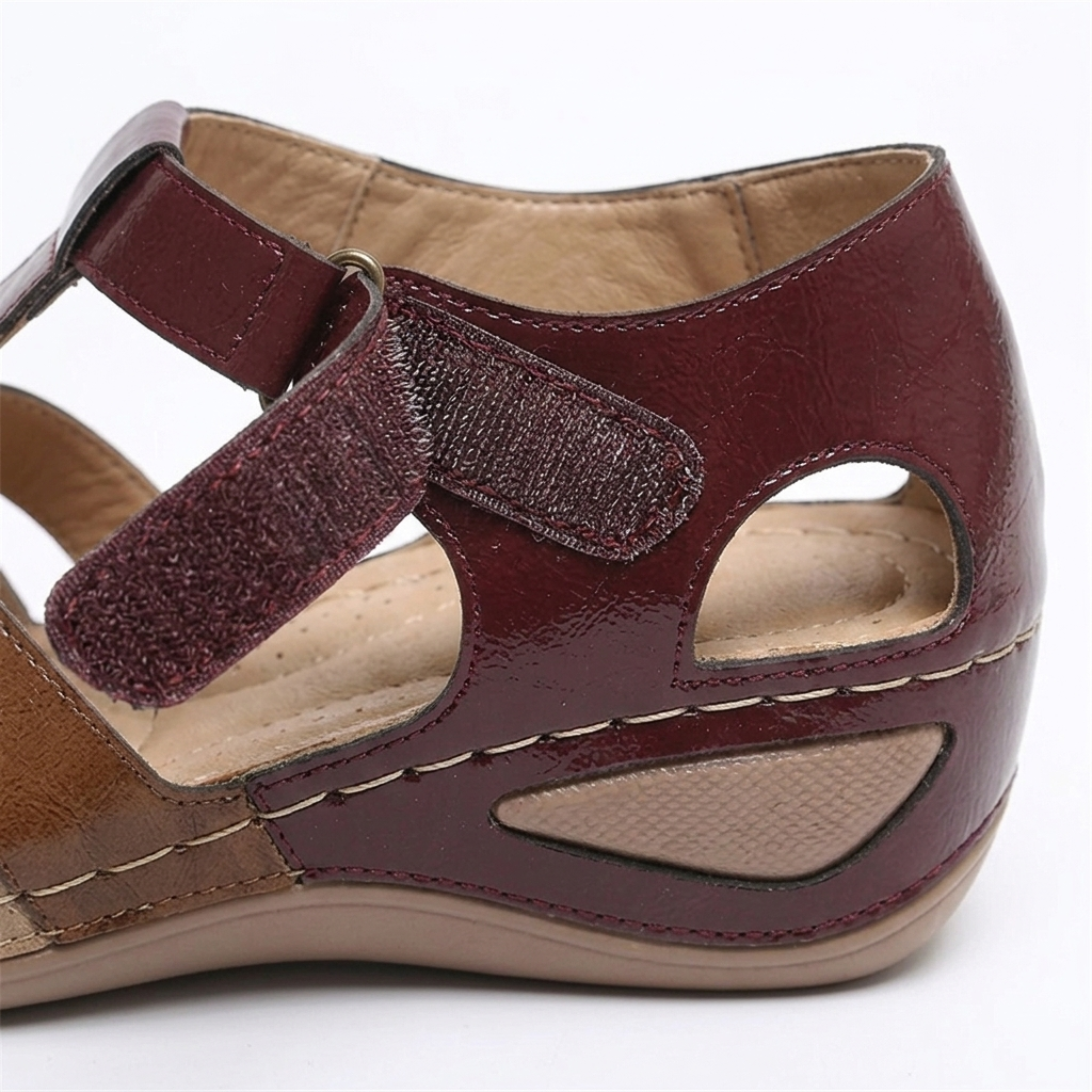 Sandales en cuir pour femme — brides entrelacées pour un usage quotidien