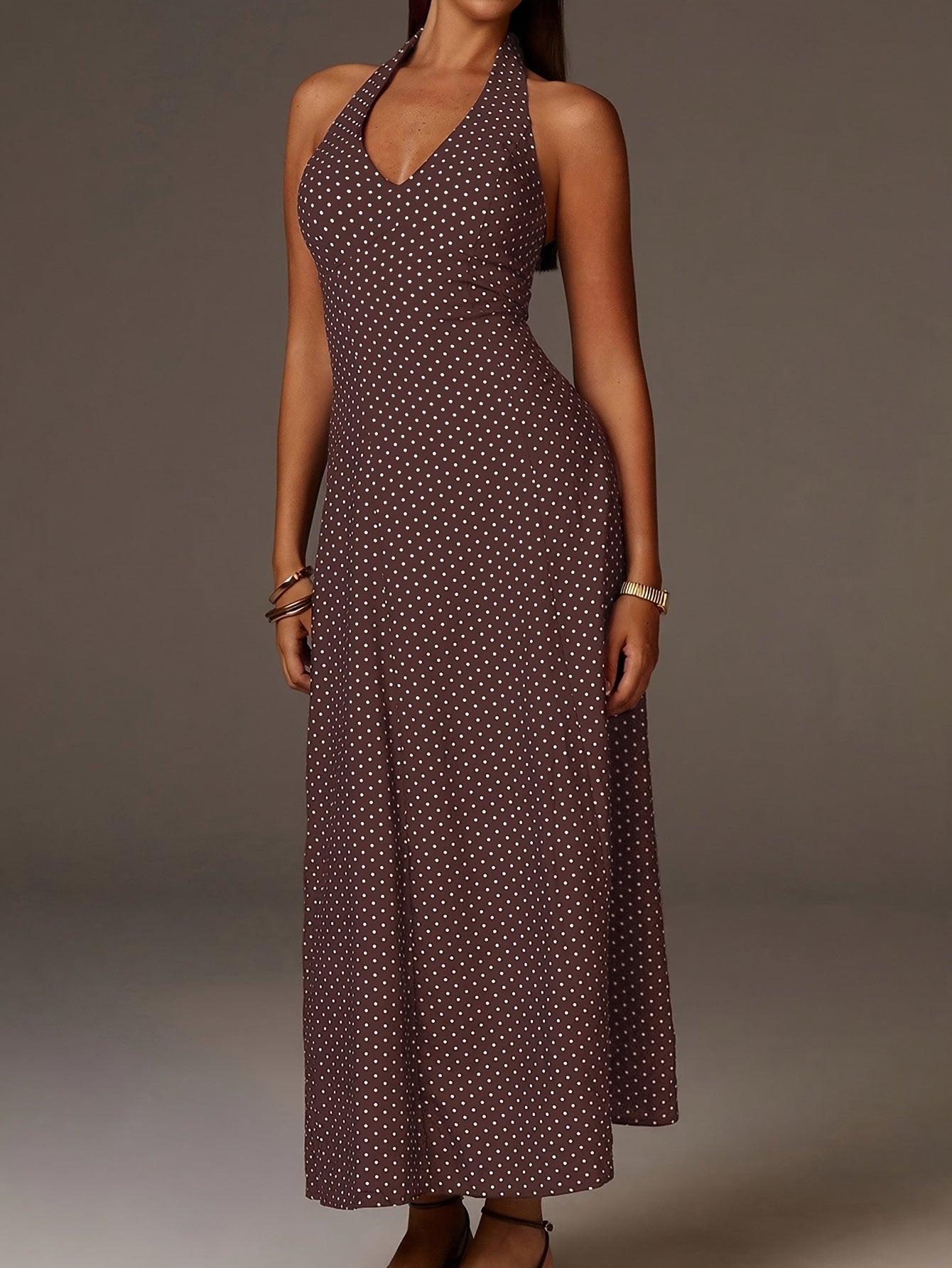 Robe maxi à pois avec col halter et décolleté plongeant en V pour femme