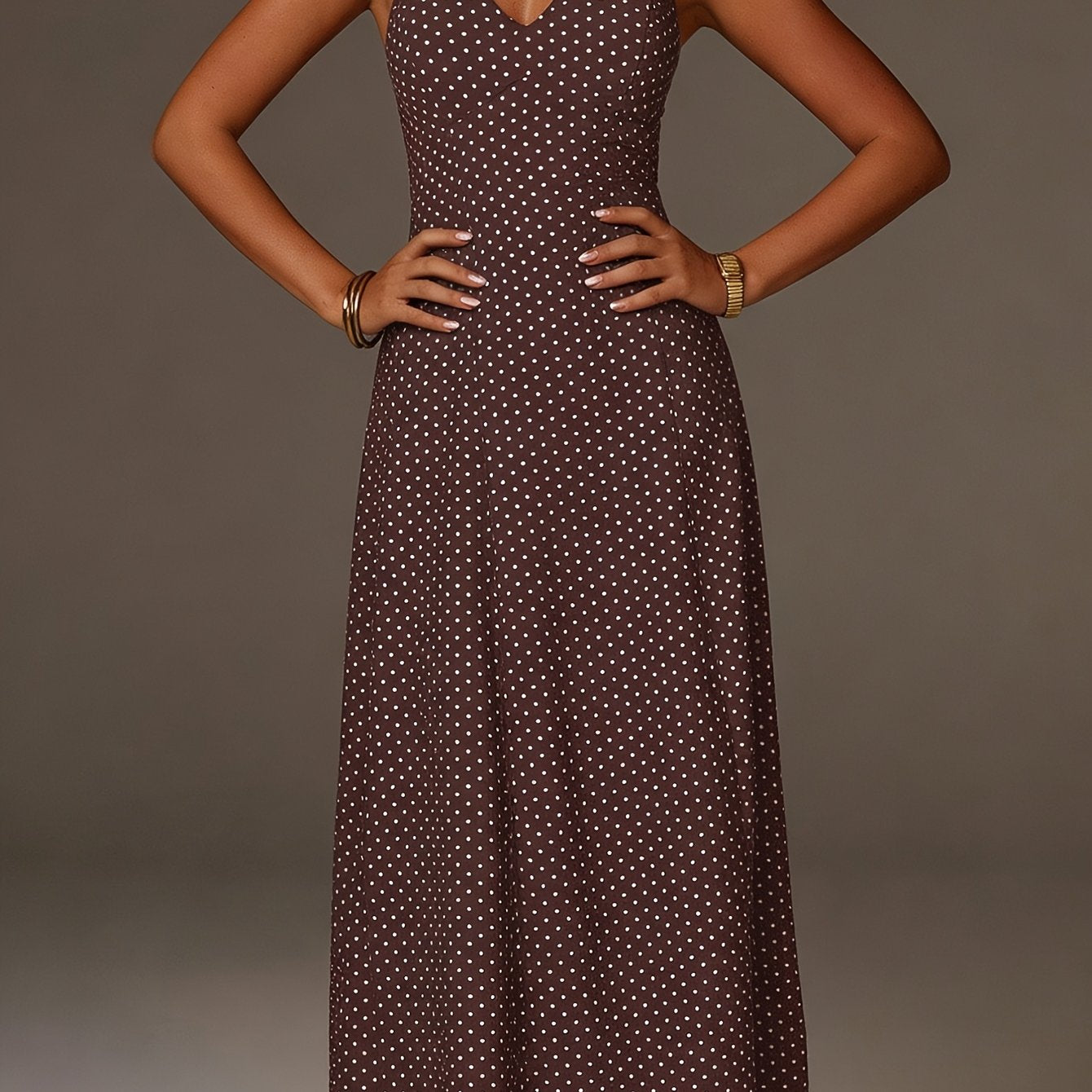 Robe maxi à pois avec col halter et décolleté plongeant en V pour femme