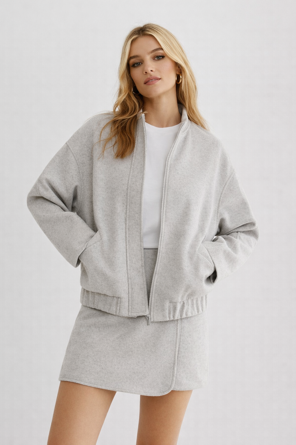 Giacca Bomber in Lana con Chiusura a Cerniera e Collo a Costine per Donna