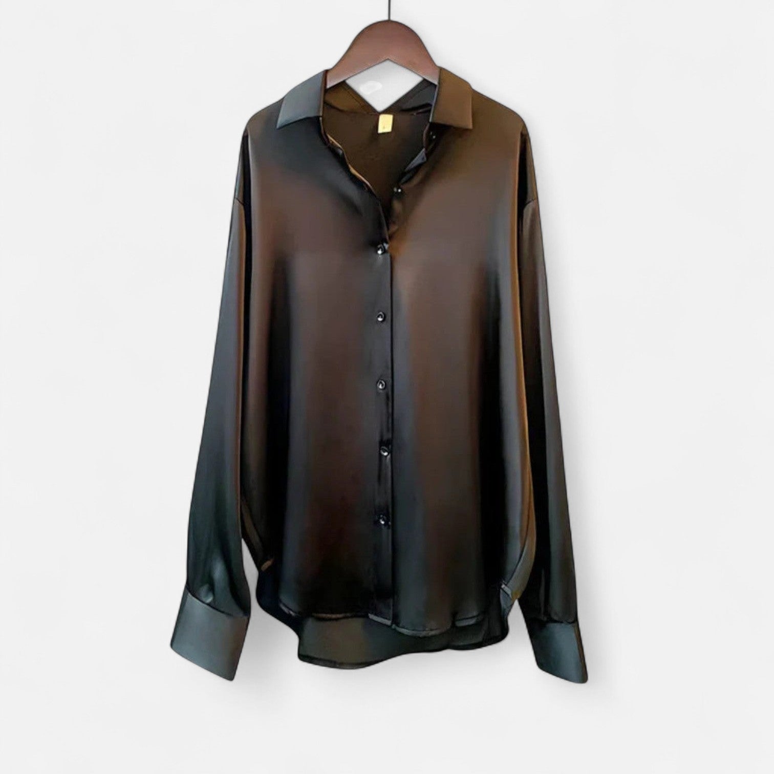 Eliaro Moda | Camisa de Seda para Mujer – Lujo Atemporal con Caída Impecable y Brillo Natural