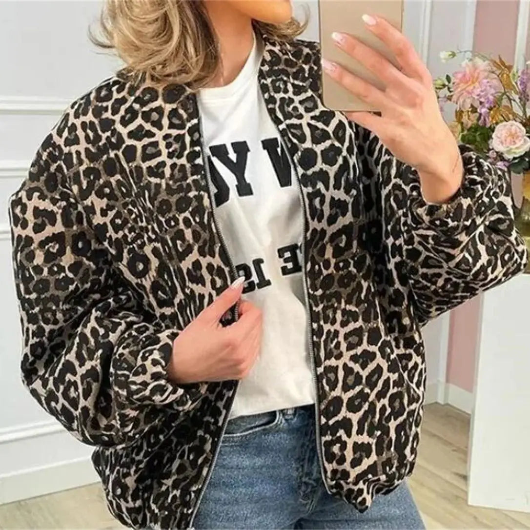Jachetă bomber pentru femei cu imprimeu leopard și fermoar frontal