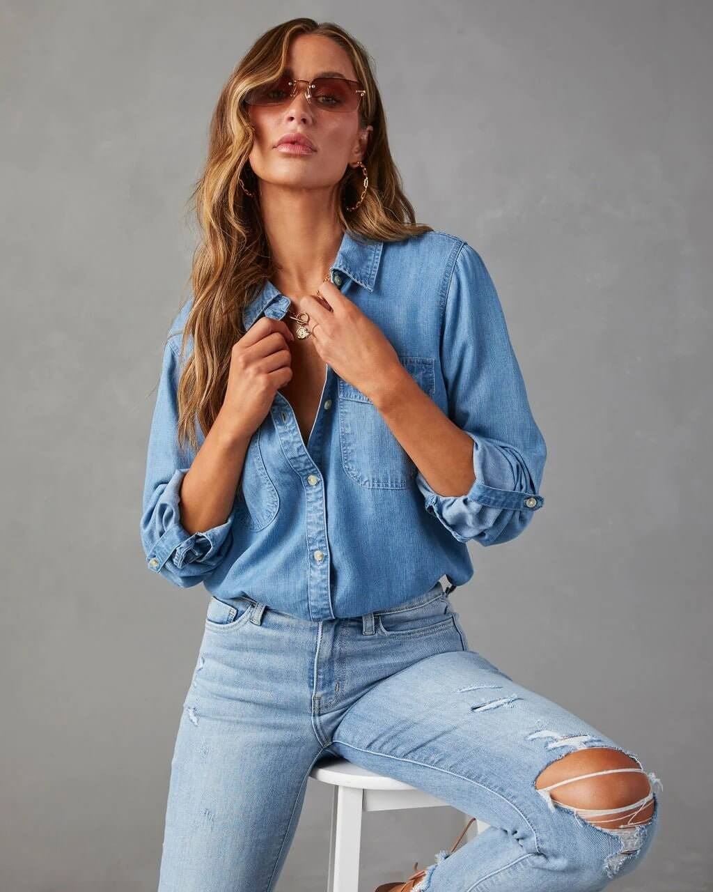 Camicia in denim di poliestere da donna con colletto a risvolto e maniche lunghe