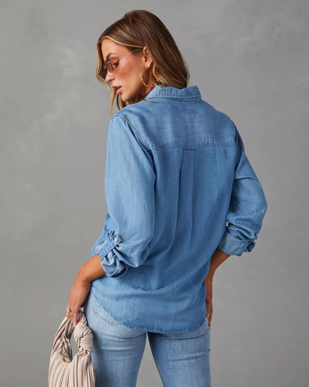 Camicia in denim di poliestere da donna con colletto a risvolto e maniche lunghe