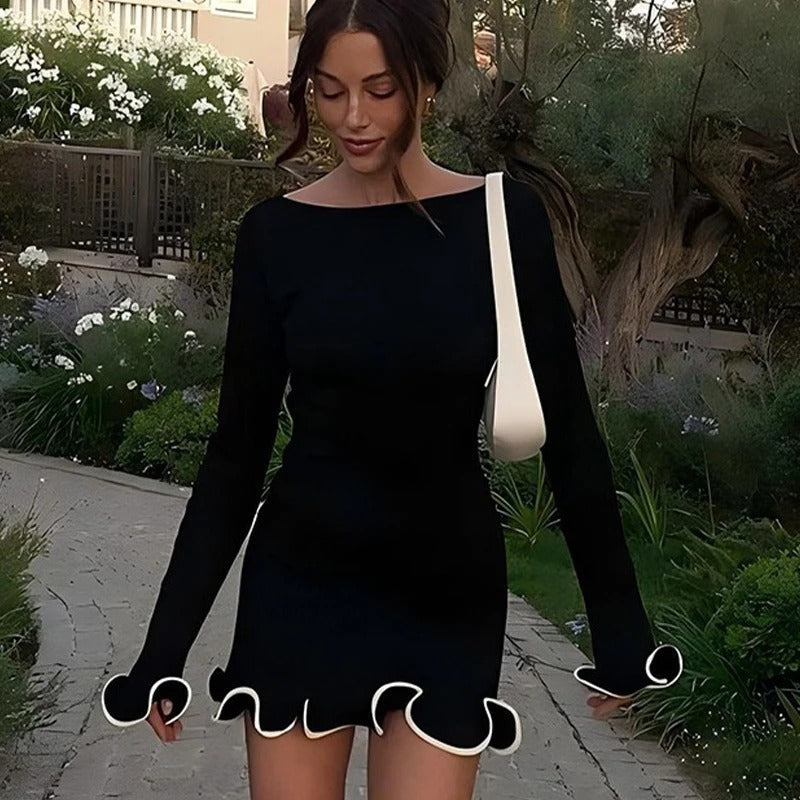 Vestido Mini de Poliéster y Spandex con Cuello Redondo y Dobladillo con Volantes