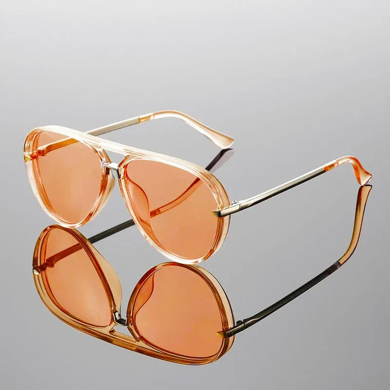 Occhiali da sole aviator con doppio ponte, protezione UV400 e montatura quadrata unisex