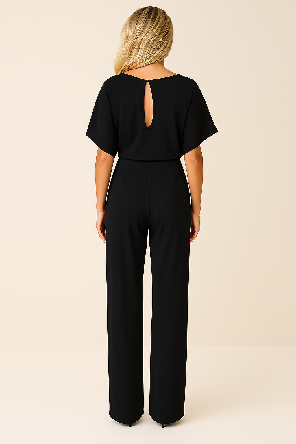 Tuta Lunga Noor Eleganza Semplice e Comfort Versatile per Donna