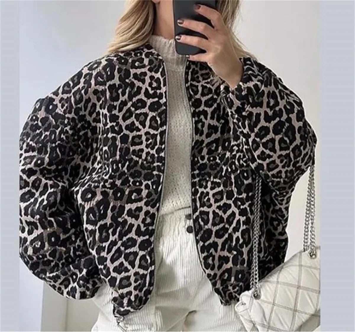 Jachetă bomber pentru femei cu imprimeu leopard și fermoar frontal