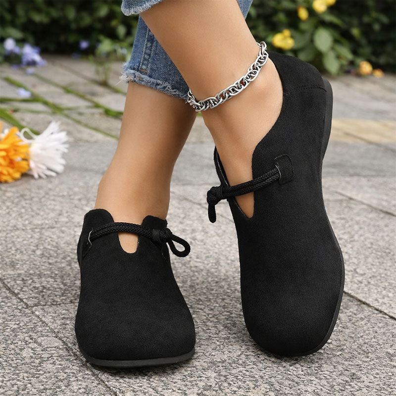 Ballerines à bout rond avec dessus en daim et nœud décoratif