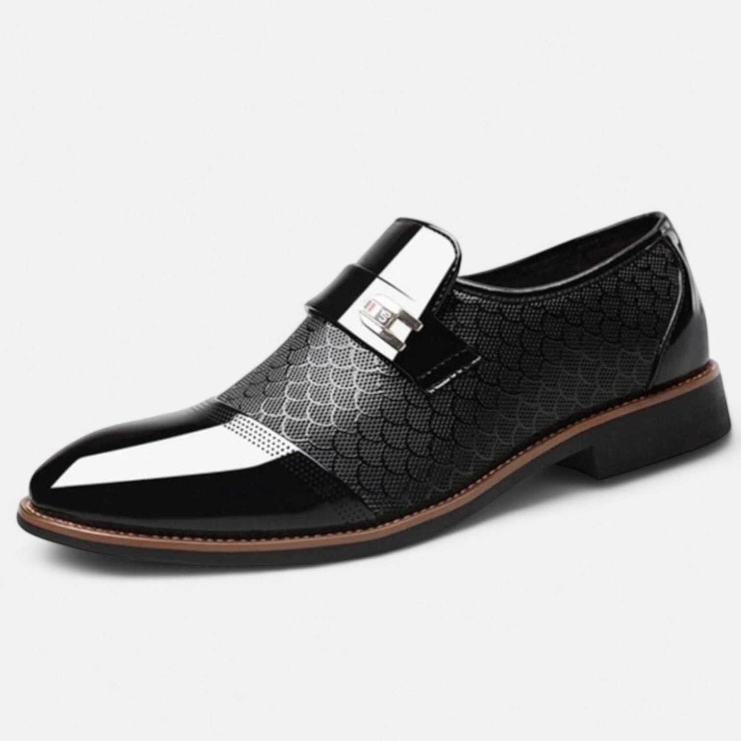 Eliaro Moda | Zapatos de Vestir para Hombre en Cuero Charol – Diseño Pulido con Hebilla y Elegancia Atemporal