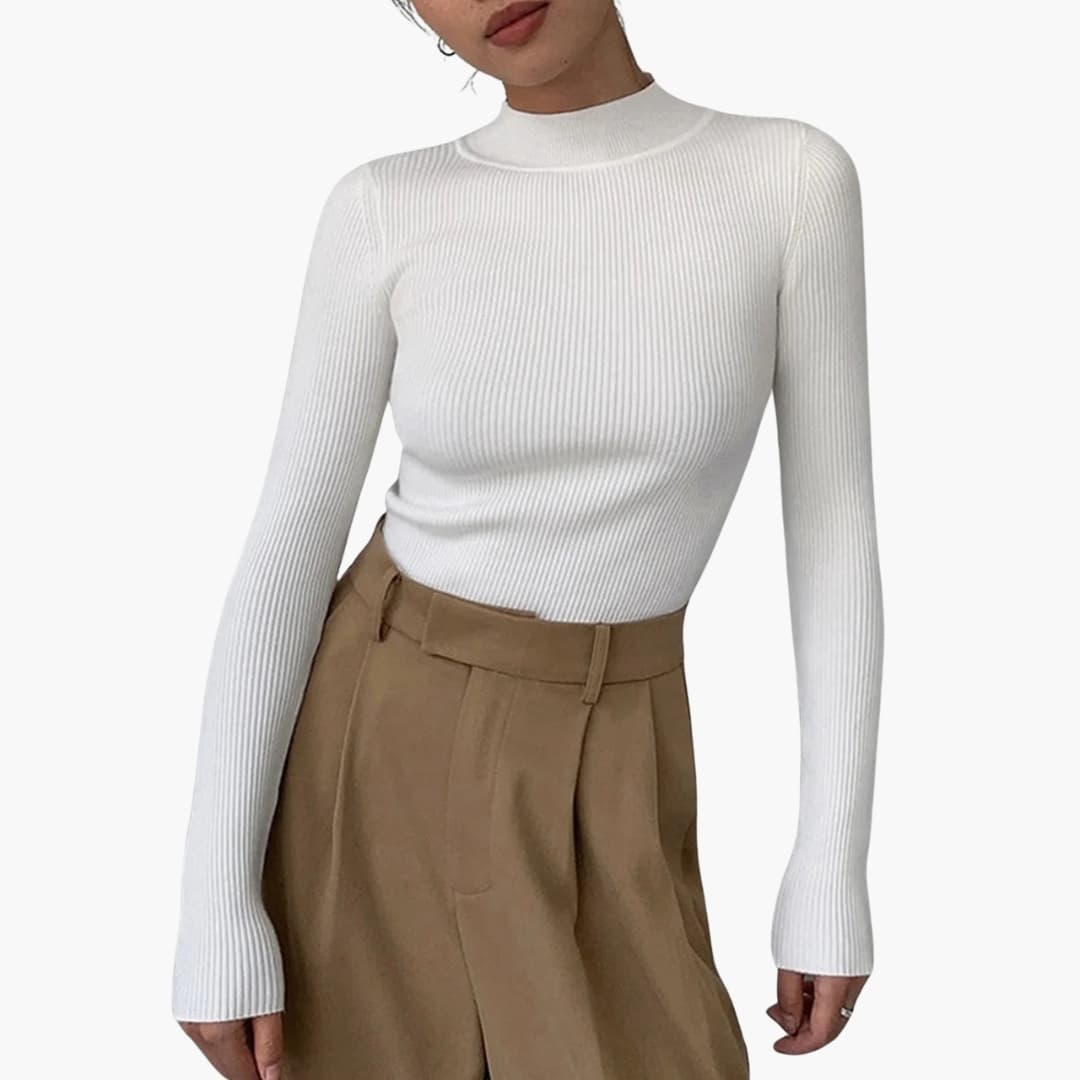 Maglione da donna con collo alto finto e taglio aderente base