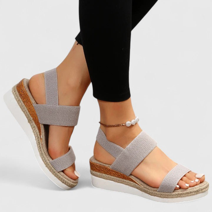 Sandales à plateforme pour femme avec brides Chaussures confortables pour tous les jours