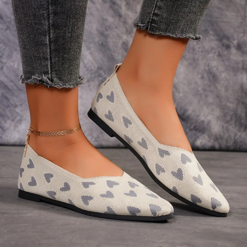 Women's Ballet Flats with Pointed Toe and Heart Print