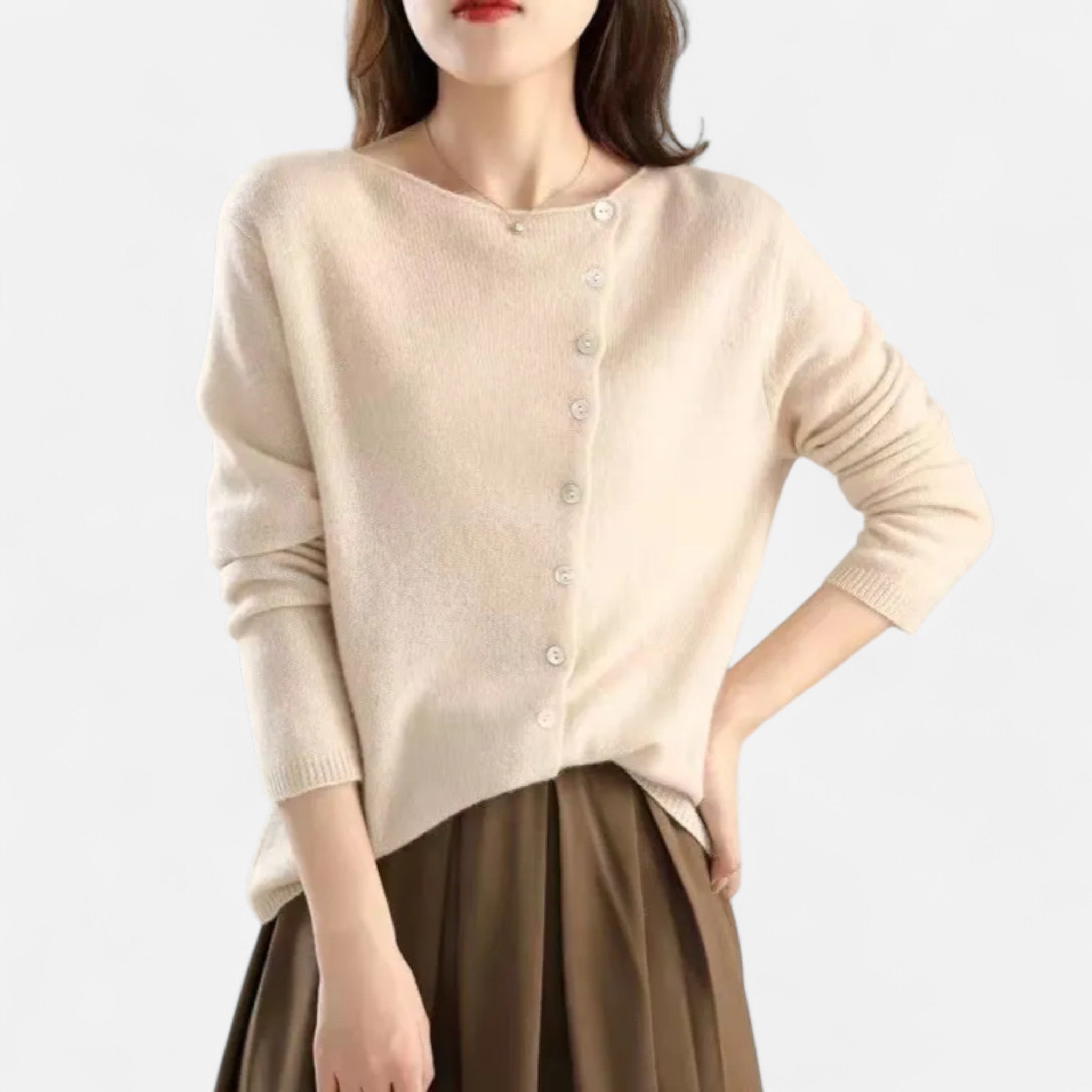 Eliaro Moda | Suéter Mujer Ginevra Elegancia con Botones Icónicos