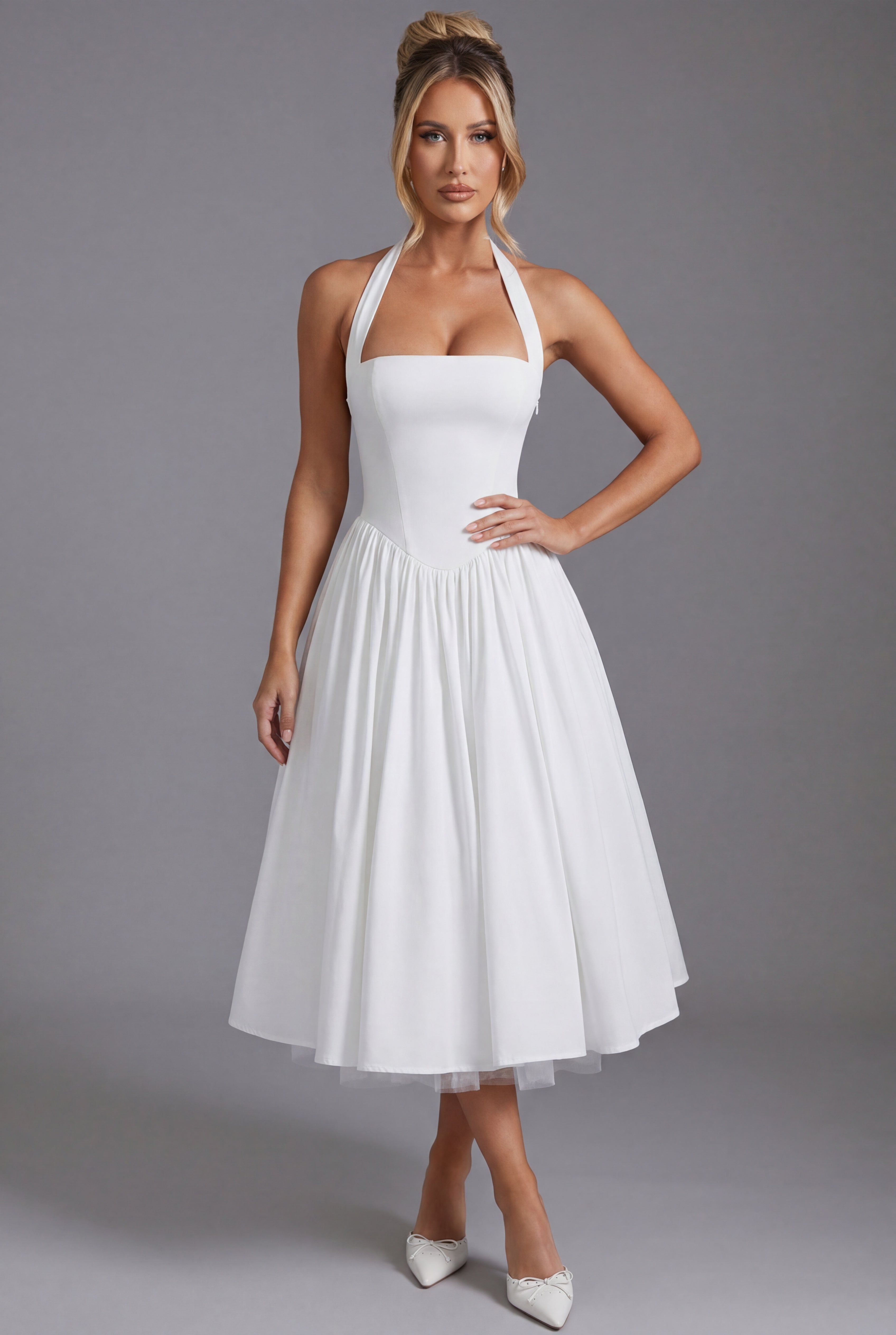 Robe midi de fête pour femme avec col halter et jupe évasée