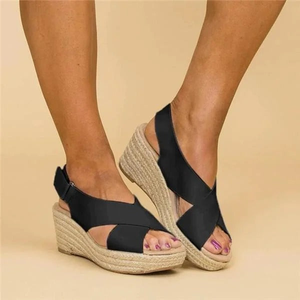 Sandale din piele cu platformă tip espadrile și barete încrucișate pentru femei