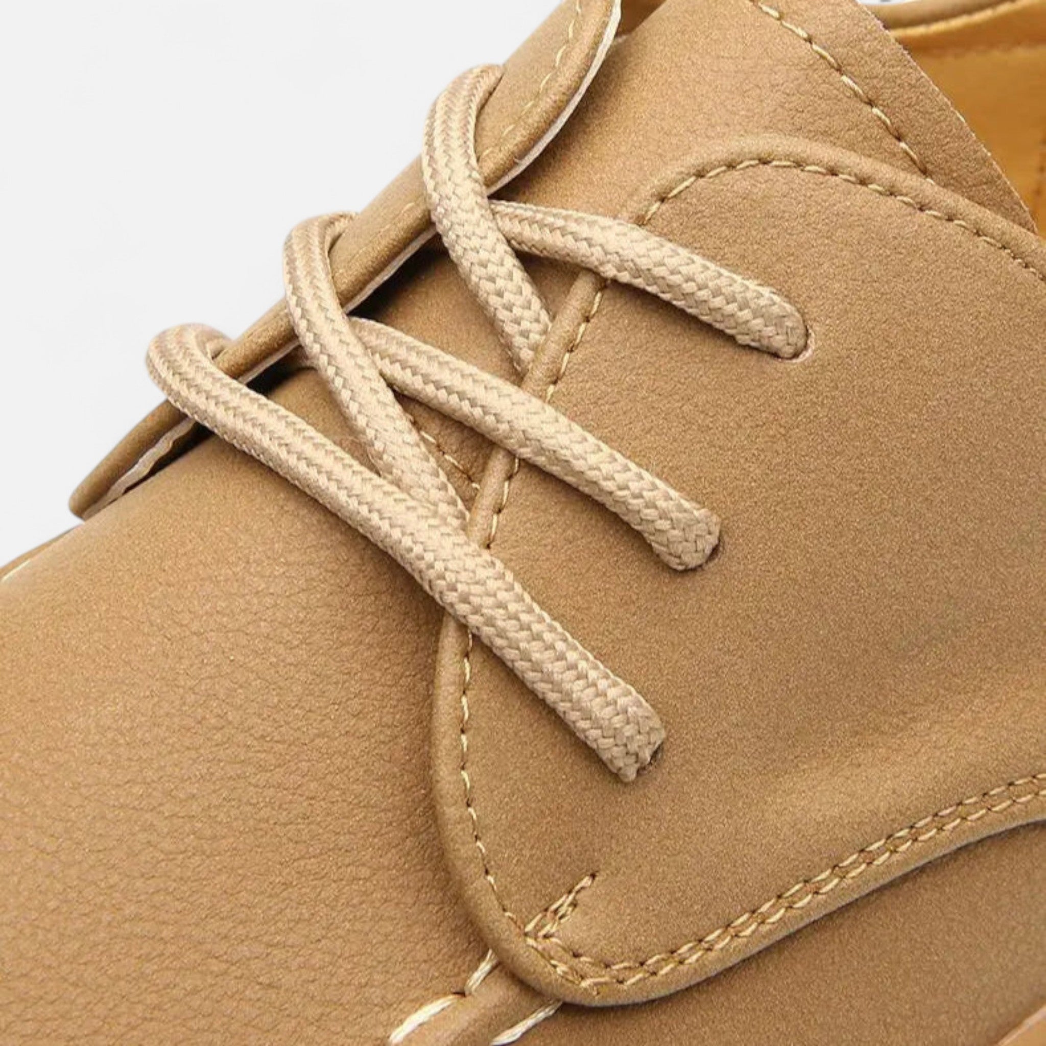 Eliaro Moda | Zapatillas Hombre Cuero Elegante con Detalle Metálico