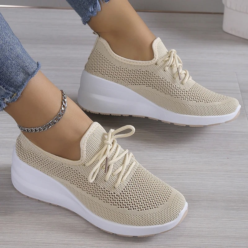 Sneakers donna con zeppa platform in mesh traspirante sport casual