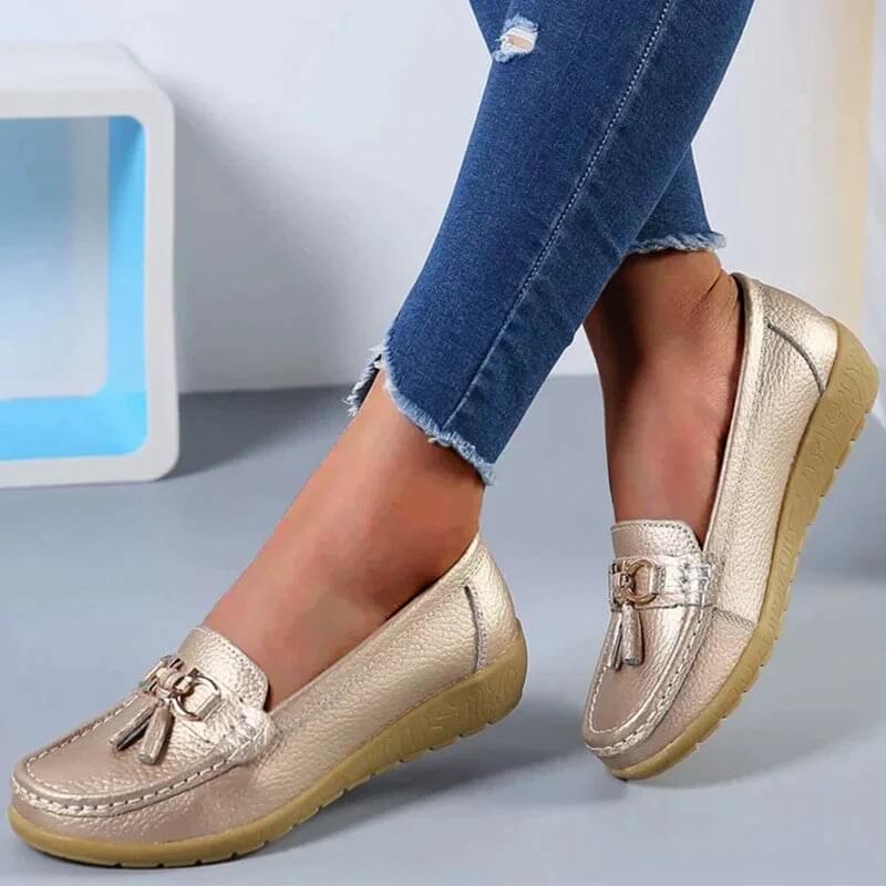 Mocassini in pelle da donna - scarpe basse con nappine - per camminare